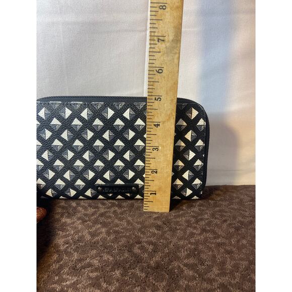 Vera Bradley wallet - Picture 6 of 6